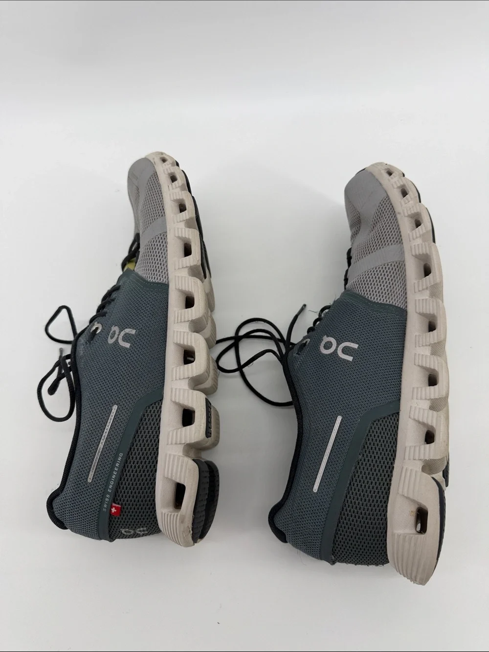On Cloud 5 Men’s Sneakers in Olive Alloy 10 S18